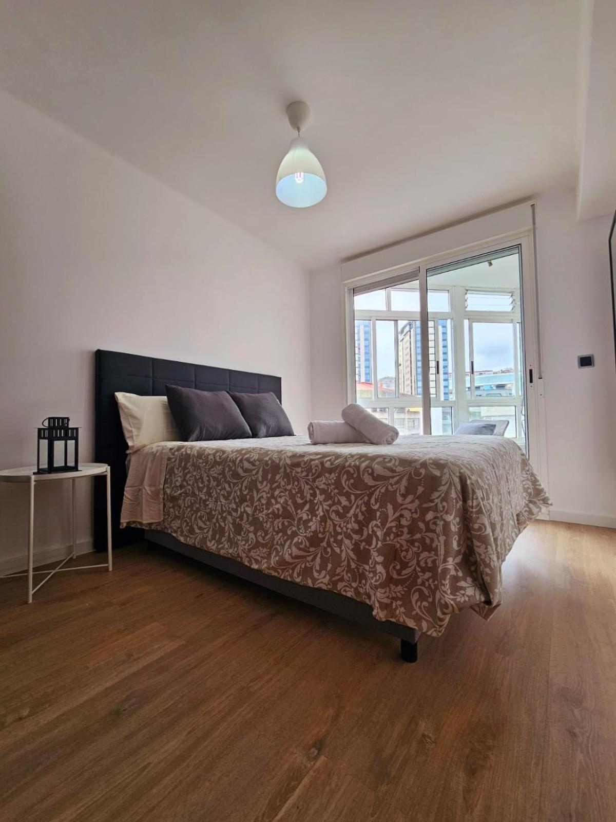Exclusivo Apartamento En El Centro Vigo Eksteriør billede