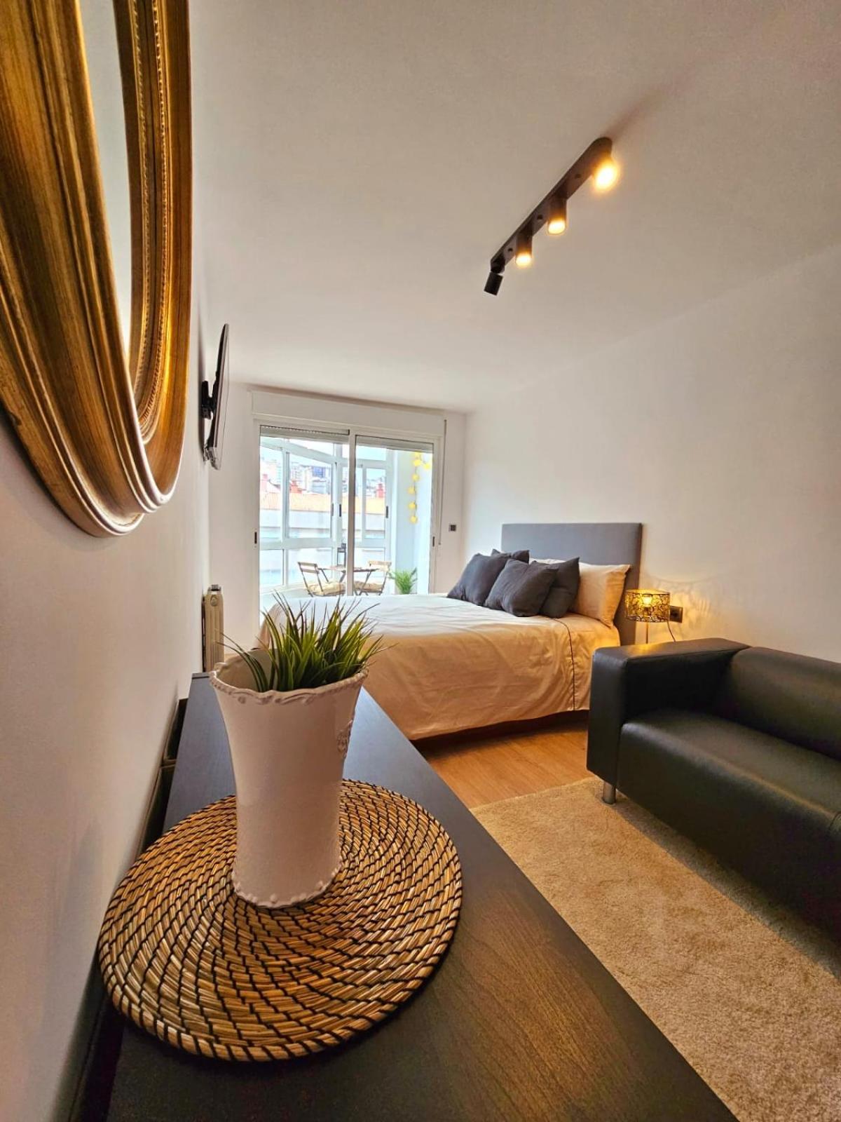 Exclusivo Apartamento En El Centro Vigo Eksteriør billede