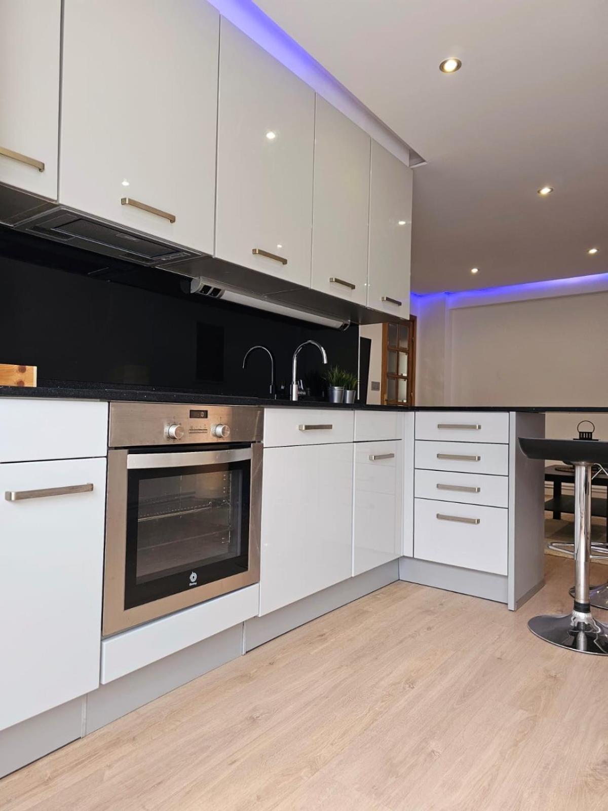Exclusivo Apartamento En El Centro Vigo Eksteriør billede