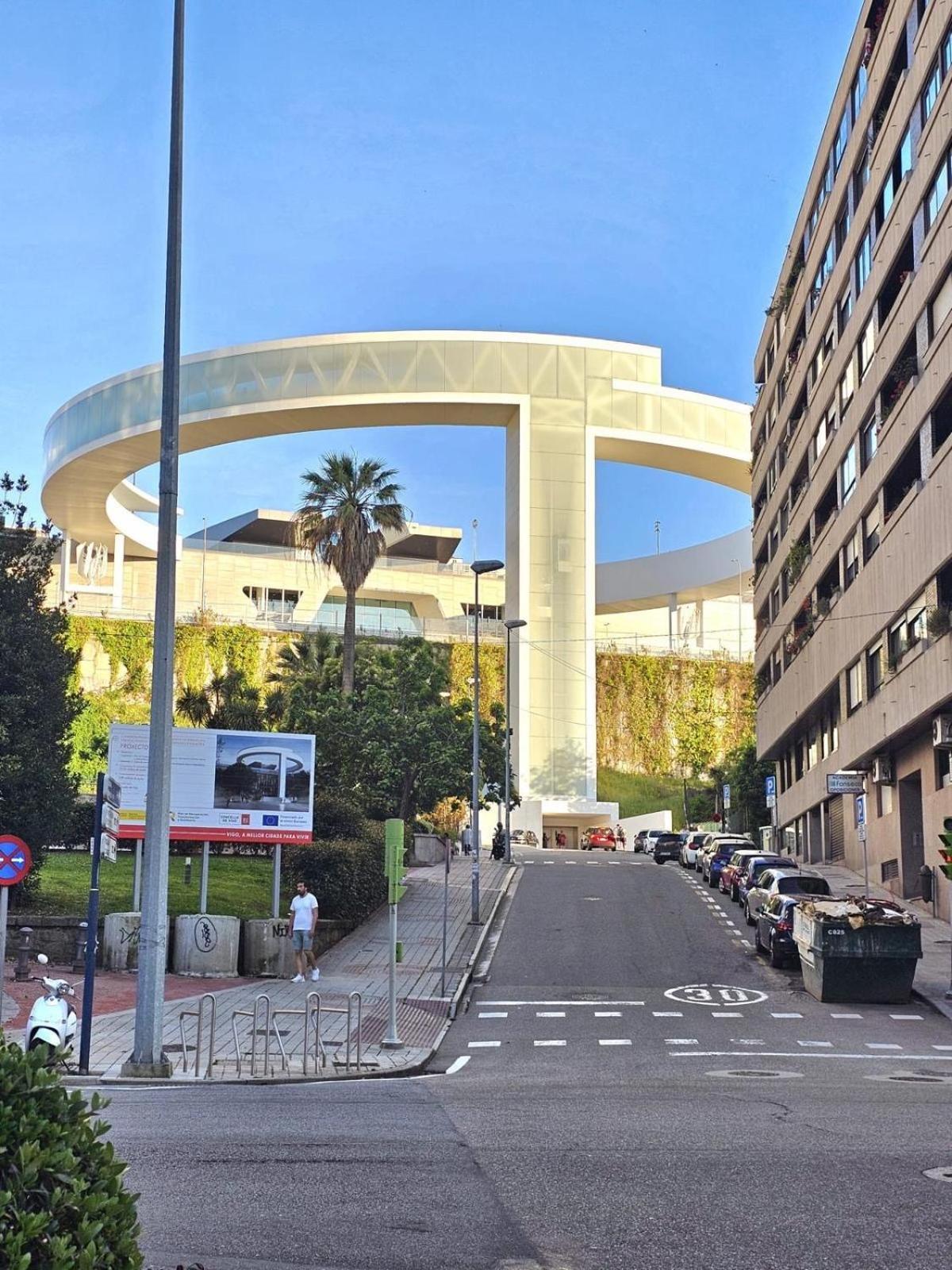 Exclusivo Apartamento En El Centro Vigo Eksteriør billede